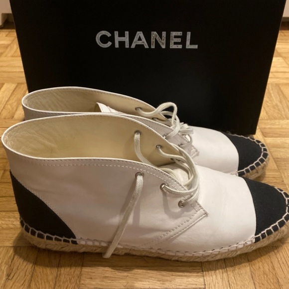 Chanel Leather Slouchy Sneaker-Style Espadrilles in Cream&Black Size IT41/US10.5 - Picture 5 of 6